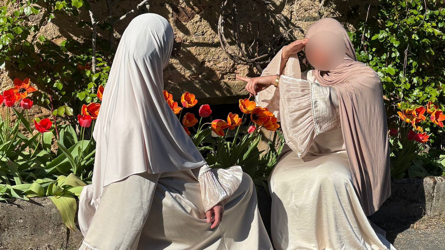 abaya beige